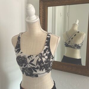 lululemon Energy bra - white and black floral